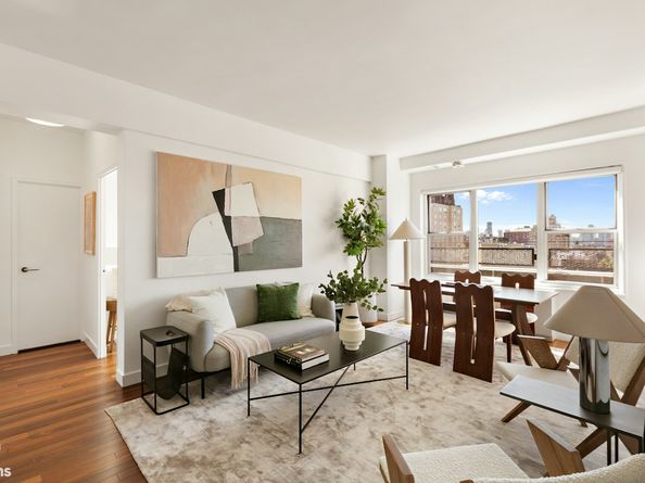 33 Greenwich Avenue 12B, New York NY 10014