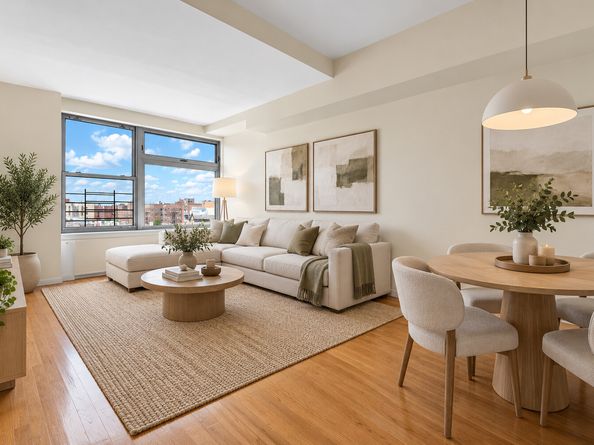 41-02 Queens Boulevard 5F, Queens NY 11104