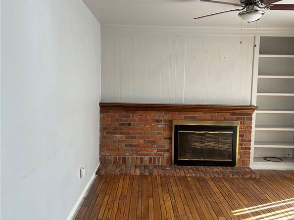 Undisclosed Address #4459889, Aurora CO 80014