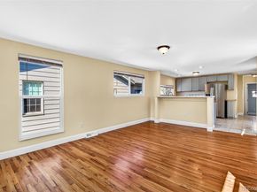 3262 S Logan Street, Englewood CO 80113