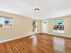 3262 S Logan Street, Englewood CO 80113