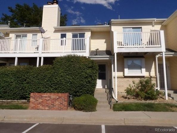 956 S Pitkin Court, Aurora CO 80017