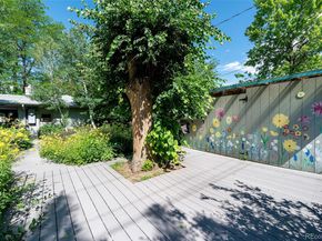990 S Jackson Street, Denver CO 80209