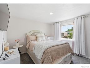 2412 Tulip Street, Longmont CO 80501
