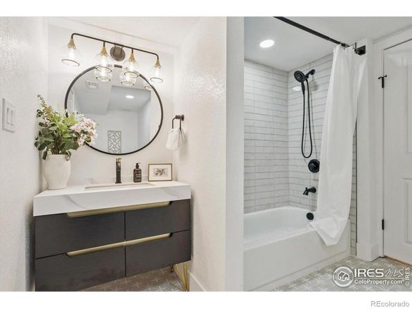 3360 S Broadway Street, Boulder CO 80304