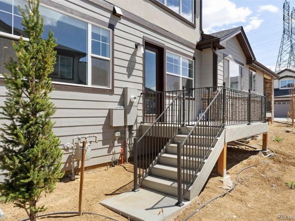 1849 S Helena Street, Aurora CO 80017