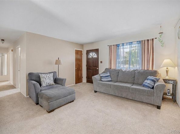 7690 Greenwood Boulevard, Denver CO 80221