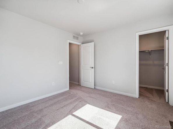 25042 E 34th Place, Aurora CO 80119