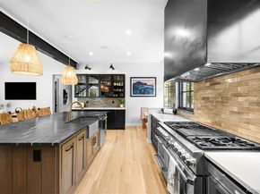 1055 S Cove Way, Denver CO 80209