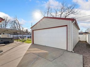 5533 Raritan Way, Denver CO 80221