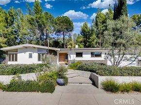 4676 Arriba Drive, Tarzana (los Angeles) CA 91356