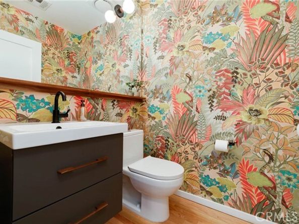 4676 Arriba Drive, Tarzana (los Angeles) CA 91356