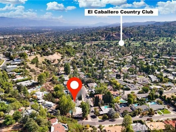 4676 Arriba Drive, Tarzana (los Angeles) CA 91356