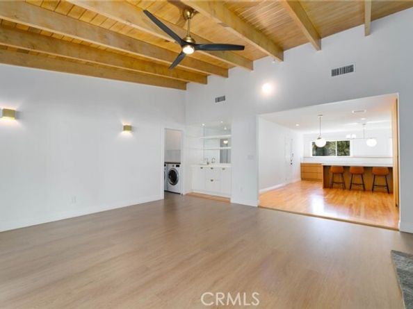 4676 Arriba Drive, Tarzana (los Angeles) CA 91356