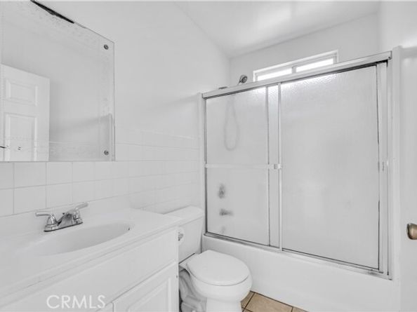 6350 Costello Avenue, Los Angeles CA 91401