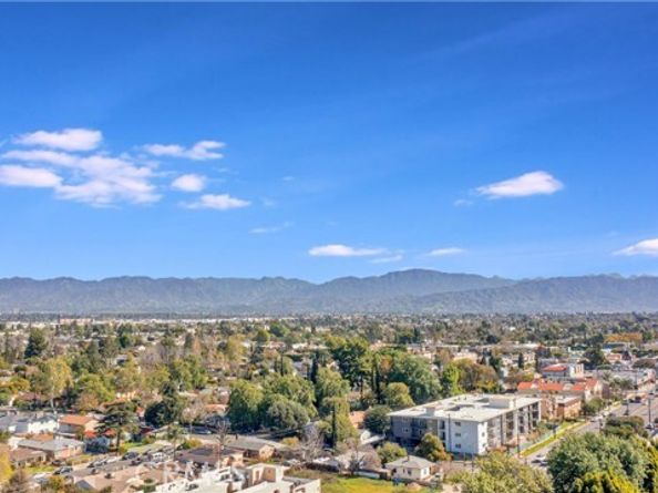 6350 Costello Avenue, Los Angeles CA 91401