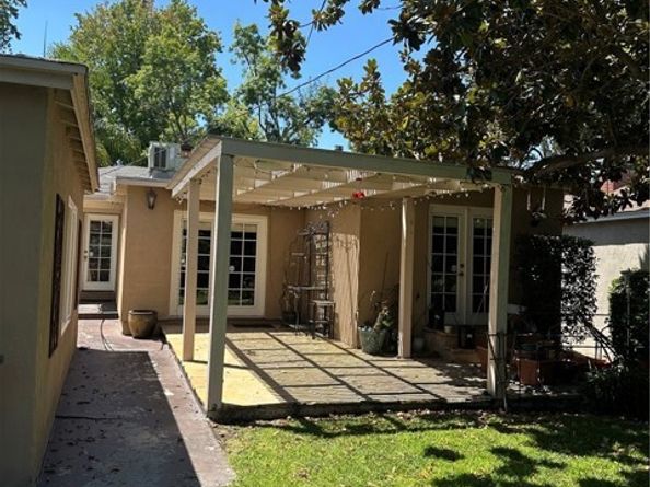 4910 Willowcrest Avenue, Toluca Lake (los Angeles) CA 91601