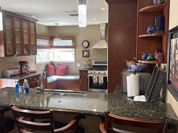 4910 Willowcrest Avenue, Toluca Lake (los Angeles) CA 91601