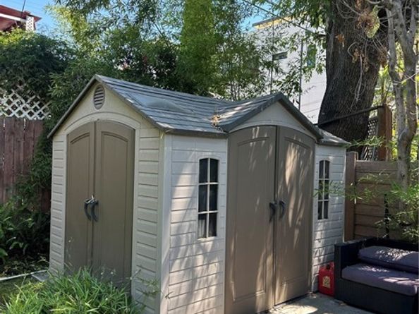 4910 Willowcrest Avenue, Toluca Lake (los Angeles) CA 91601