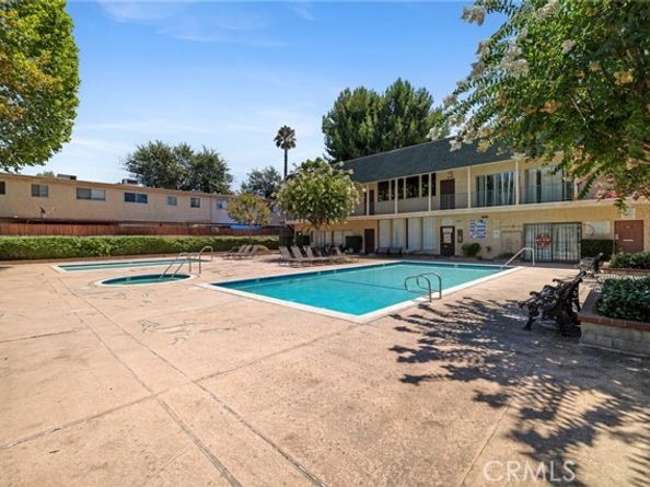17045 Roscoe Boulevard 14, Northridge (los Angeles) CA 91325