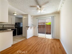 17045 Roscoe Boulevard 14, Northridge (los Angeles) CA 91325