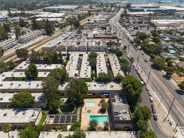 17045 Roscoe Boulevard 14, Northridge (los Angeles) CA 91325