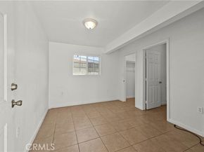7447 Clybourn Avenue, Sun Valley (los Angeles) CA 91352