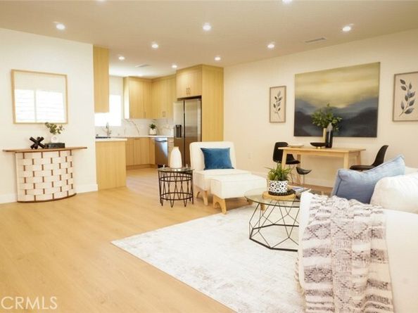 17063 Knapp Street, Northridge (los Angeles) CA 91325