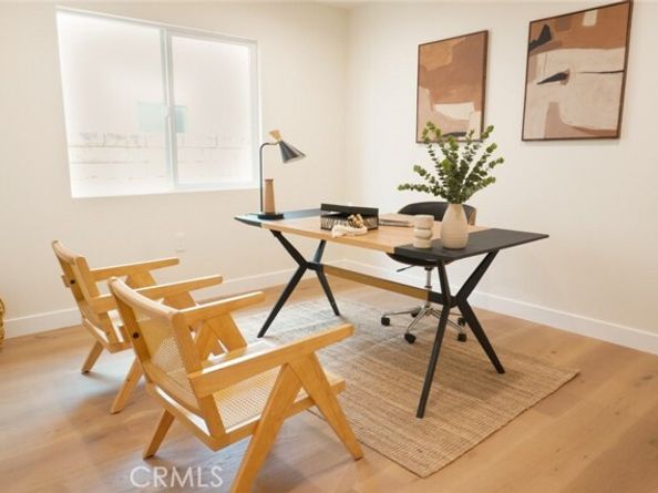 17063 Knapp Street, Northridge (los Angeles) CA 91325