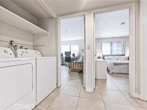9038 Orion Avenue 107, North Hills (los Angeles) CA 91343