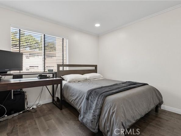 18408 Hatteras Street 49, Tarzana (los Angeles) CA 91356