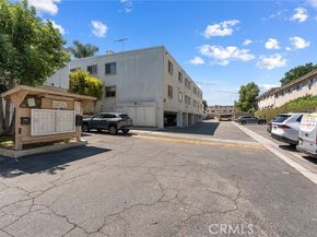 18408 Hatteras Street 49, Tarzana (los Angeles) CA 91356