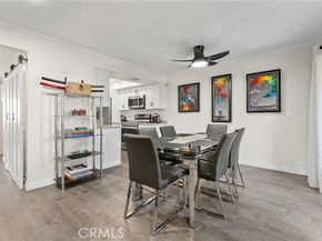18408 Hatteras Street 49, Tarzana (los Angeles) CA 91356
