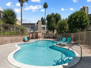18408 Hatteras Street 49, Tarzana (los Angeles) CA 91356