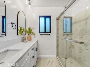 8400 Chimineas Avenue, Northridge (los Angeles) CA 91325
