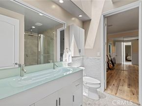 8944 Enfield, Northridge (los Angeles) CA 91325