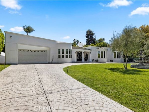 8944 Enfield, Northridge (los Angeles) CA 91325