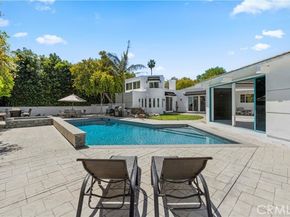 8944 Enfield, Northridge (los Angeles) CA 91325