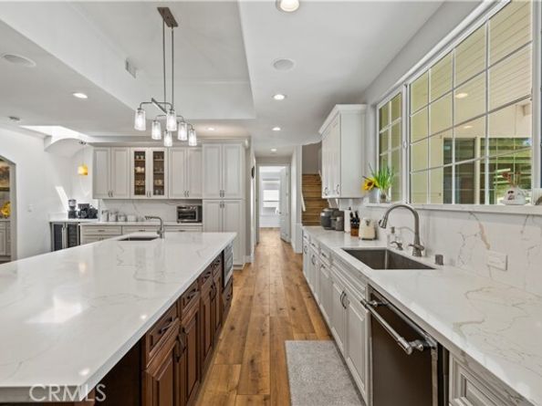 8944 Enfield, Northridge (los Angeles) CA 91325