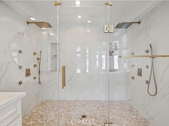 8944 Enfield, Northridge (los Angeles) CA 91325