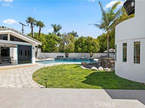 8944 Enfield, Northridge (los Angeles) CA 91325