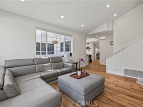 8944 Enfield, Northridge (los Angeles) CA 91325