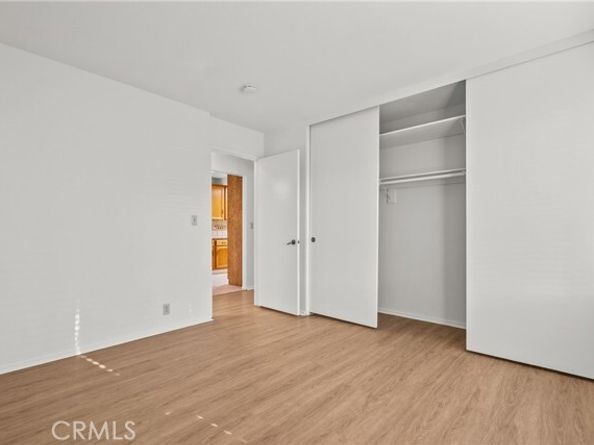 16255 Devonshire Street 31, Granada Hills (los Angeles) CA 91344
