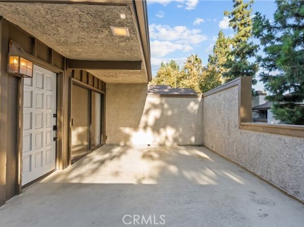 16255 Devonshire Street 31, Granada Hills (los Angeles) CA 91344