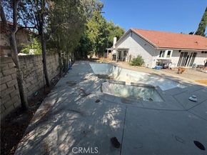 10122 Jovita Avenue, Chatsworth (los Angeles) CA 91311