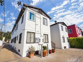 5666 Franklin Avenue, Los Angeles CA 90028