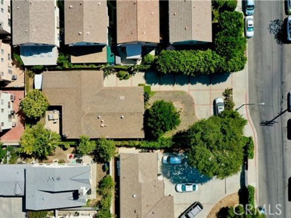 9428 Noble Avenue, North Hills (los Angeles) CA 91343
