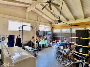 9428 Noble Avenue, North Hills (los Angeles) CA 91343