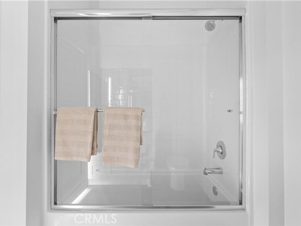 9423 N Sepulveda Blvd. 3, North Hills (los Angeles) CA 91343