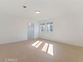 12418 Gain Street, Pacoima (los Angeles) CA 91331